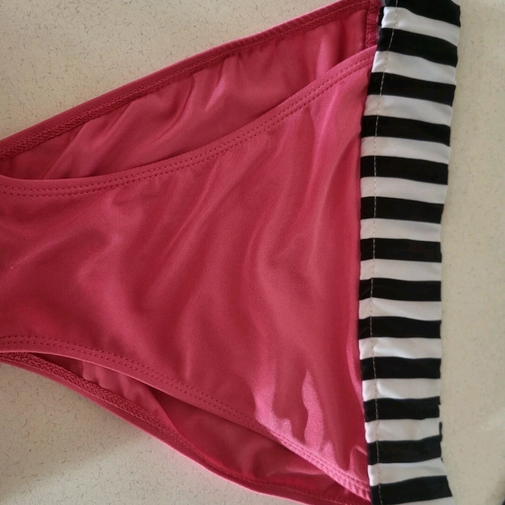 Juniors Gamiss Bikini Bottoms Size Medium